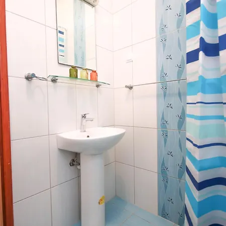 Mira ツァヴタット